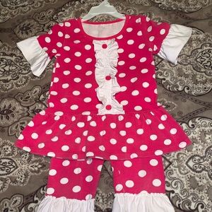 Girls Ruffle Capri Outfit